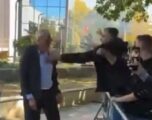 Kurteshi i VV-së përplaset fizikisht me protestuesit Kurteshi i VV-së përplaset fizikisht me protestuesit