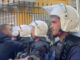 Protestuesit në Tiranë nisin marshimin drejt Ministrisë së Arsimit, autobotët me ujë në gatishmëri