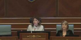Haxhiu thirrje protestuesve: Ruajeni qetësinë, dhuna dëmton kauzën