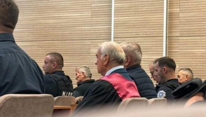 Gjykimi për krime lufte në fshatrat e Gjilanit, dëshmitari: Paramilitarët, me gjakun tim më vizatuan në trup simbolet serbe