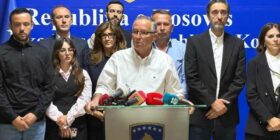 PDK: Qeveria të ndalë dhunën ndaj protestuesve dhe t’i përgjigjet kërkesës për miratimin e ligjit që mbron UÇK-në