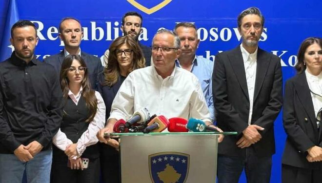PDK: Qeveria të ndalë dhunën ndaj protestuesve dhe t’i përgjigjet kërkesës për miratimin e ligjit që mbron UÇK-në